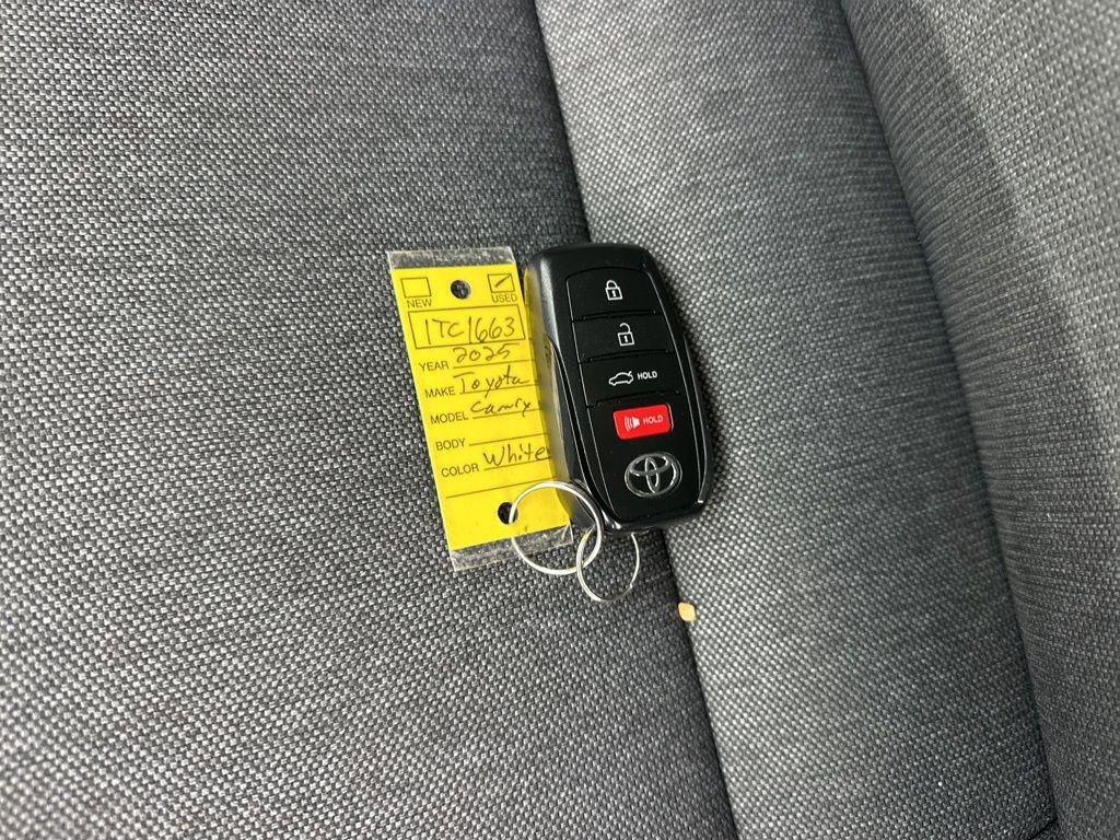 Used 2025 Toyota Camry LE FWD image 32