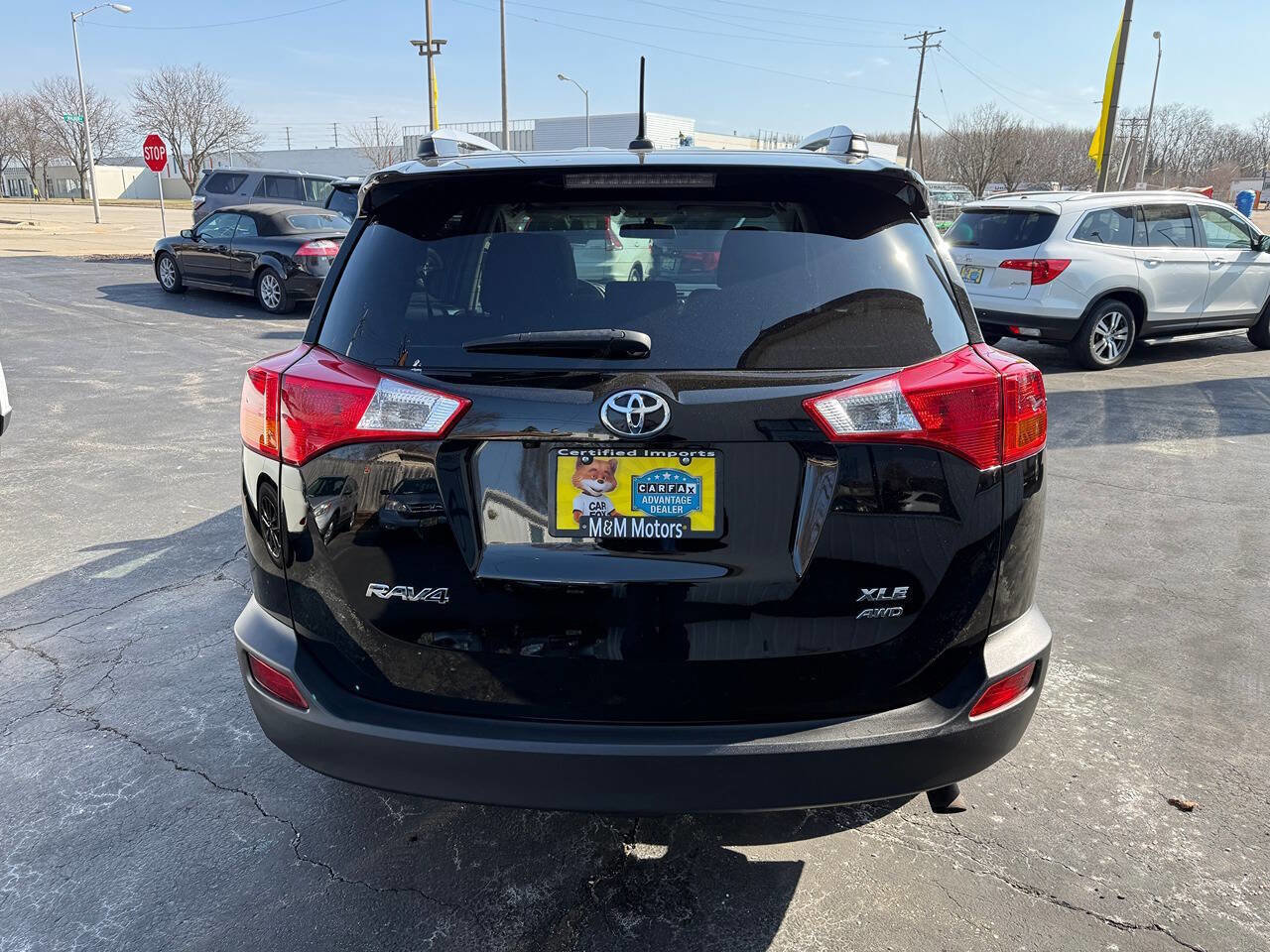 Used 2015 Toyota RAV4 XLE AWD/4WD image 6