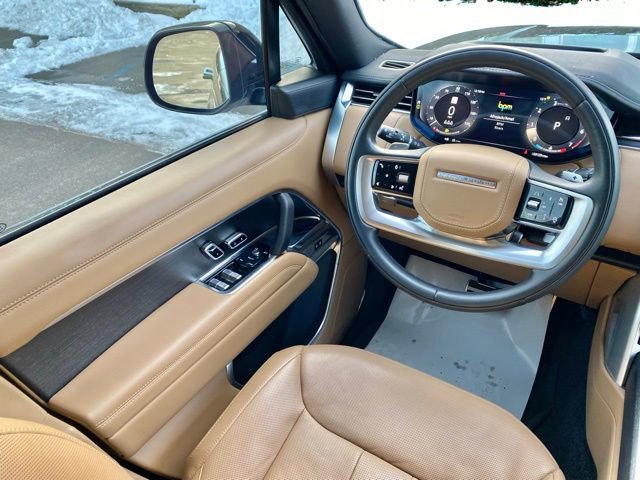 Used 2023 Land Rover Range Rover SE image 38