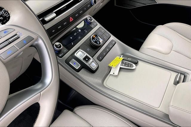 Used 2024 Hyundai Palisade Calligraphy AWD/4WD image 16