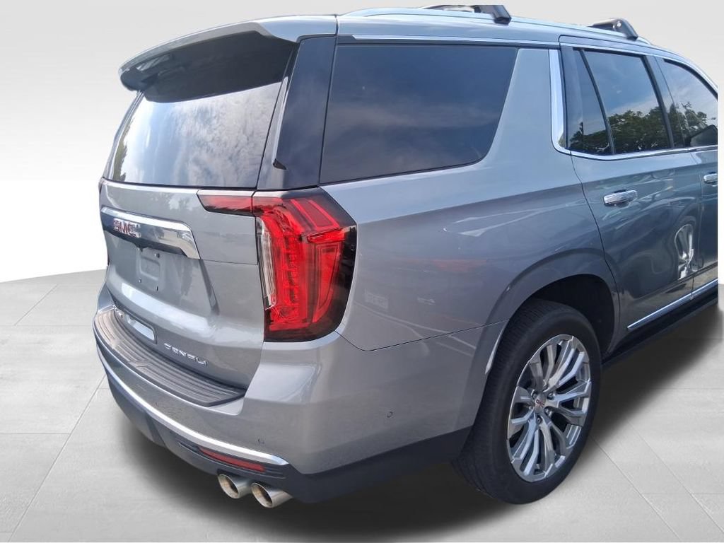 Used 2024 GMC Yukon Denali w/ Denali Reserve Package AWD/4WD image 4