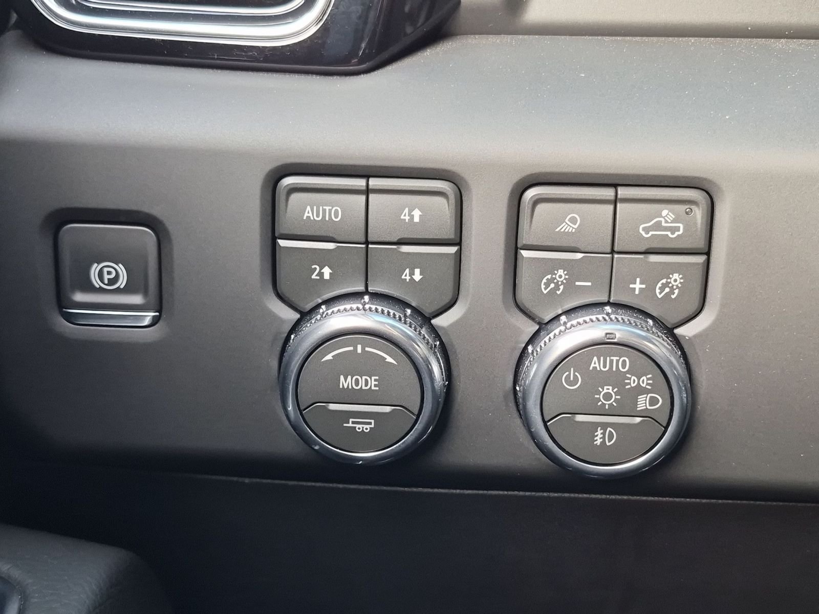 New 2026 GMC Sierra 1500 Denali AWD/4WD image 17