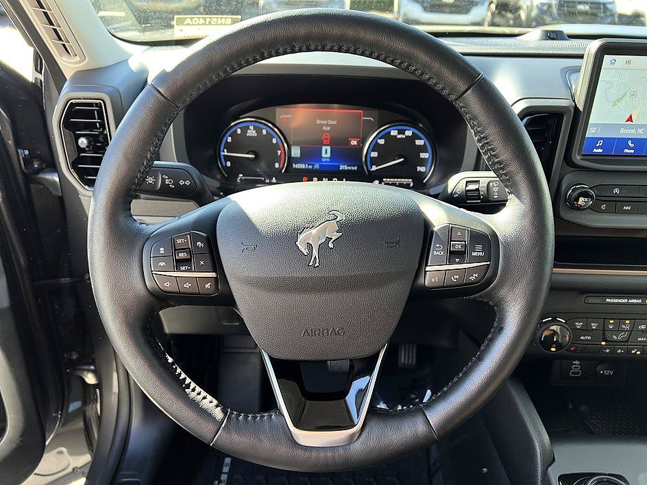Used 2023 Ford Bronco Sport Outer Banks w/ Tech Package AWD/4WD image 13