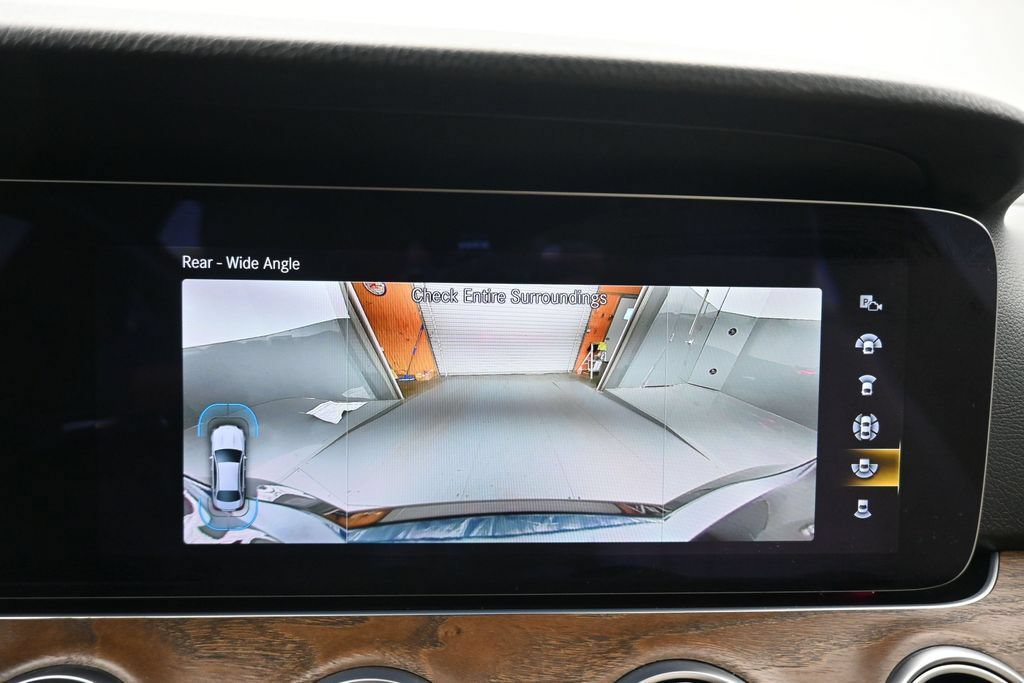 Used 2022 Mercedes-Benz E 350 Sedan w/ AMG Line Exterior image 22