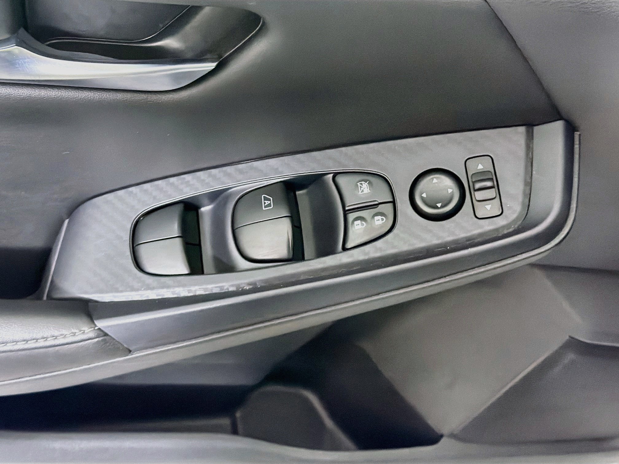 Used 2023 Nissan Sentra SV w/ All-Weather Package FWD image 15