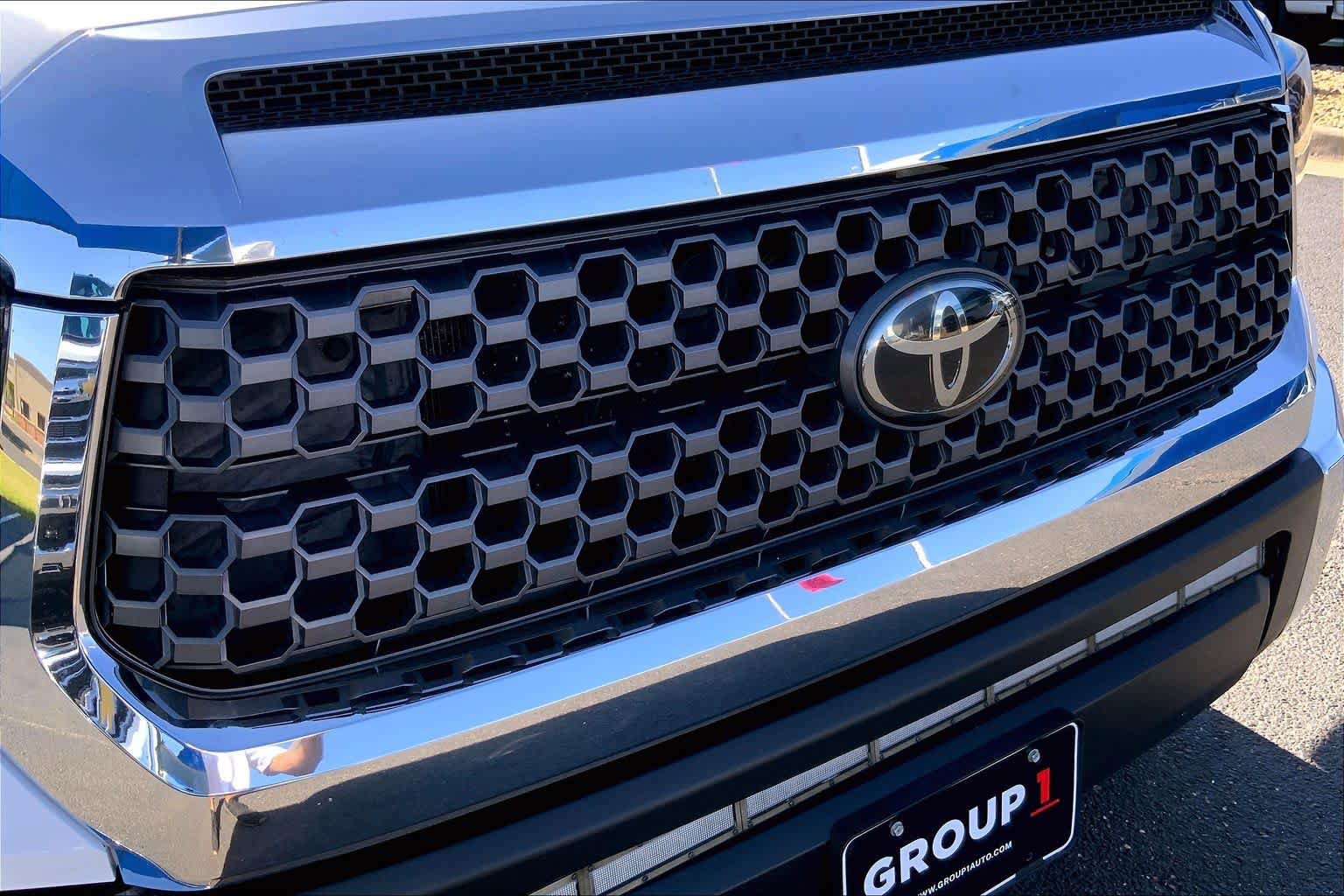 Used 2019 Toyota Tundra SR5 w/ SR5 Upgrade Package AWD/4WD image 30