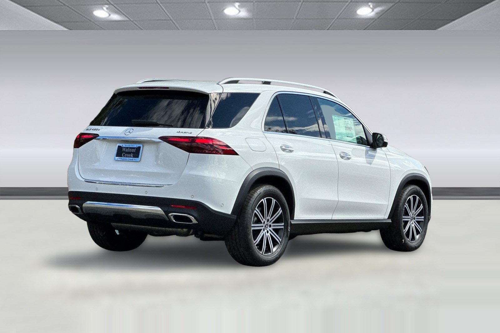 New 2026 Mercedes-Benz GLE 450e 4MATIC image 9