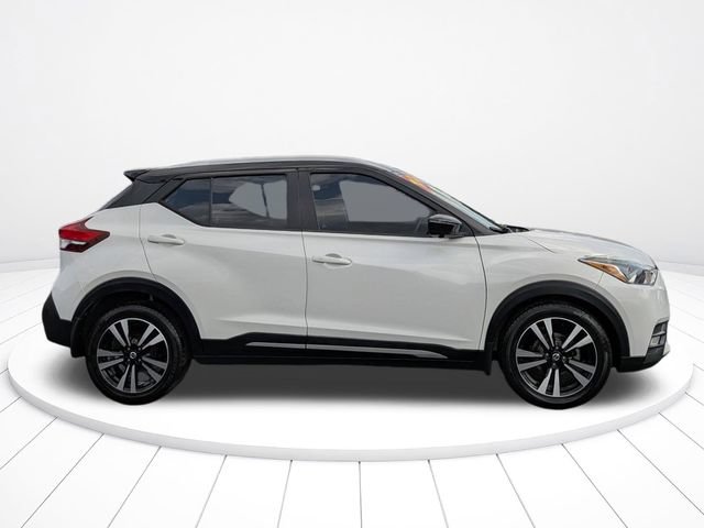 Used 2020 Nissan Kicks SR FWD video 2
