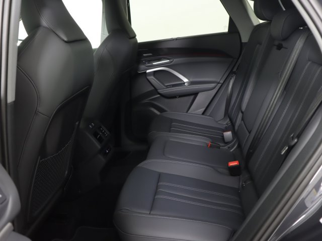 New 2026 Audi Q5 Premium Plus AWD/4WD image 15