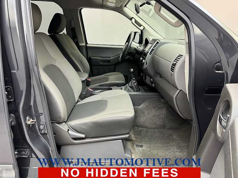 Used 2015 Nissan Xterra S w/ Value Package AWD/4WD image 19