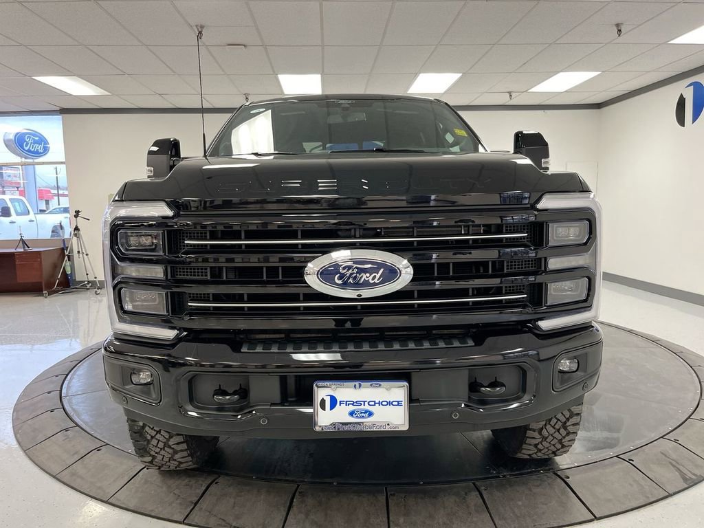 New 2026 Ford F350 Platinum w/ Tremor Off-Road Package AWD/4WD image 3