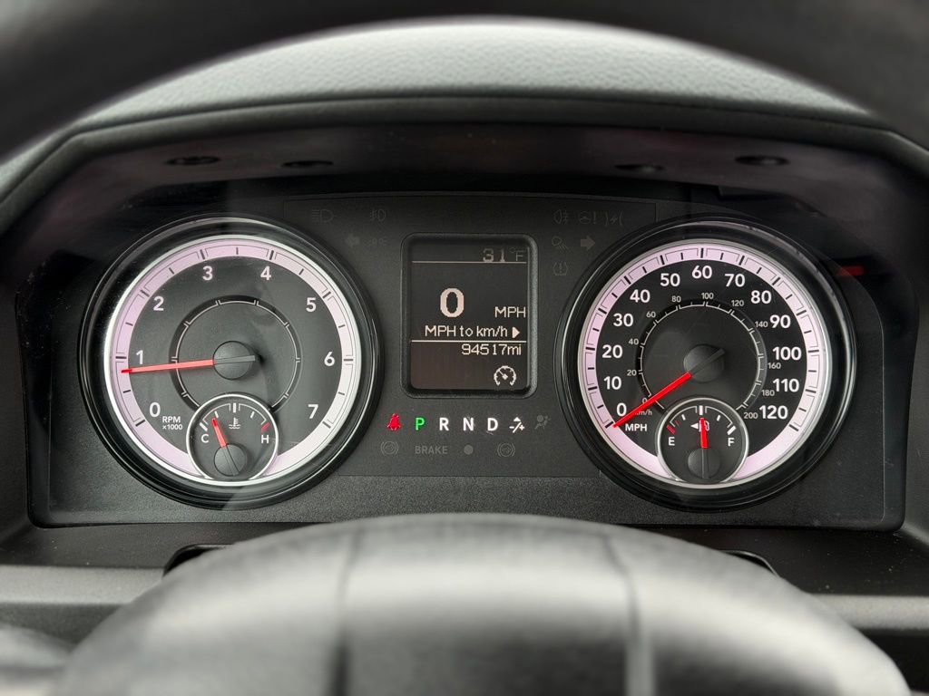 Used 2019 RAM 1500 Express image 10