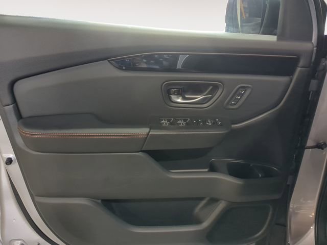 New 2025 Honda Pilot TrailSport image 27