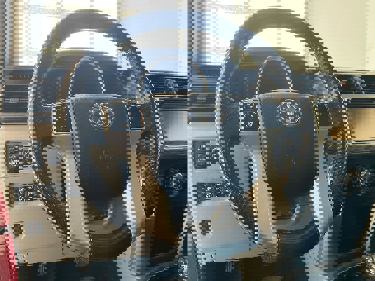 Used 2013 Toyota 4Runner SR5 w/ Premium Pkg w/3rd Row Seat image 14