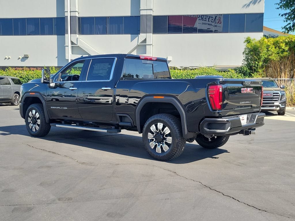 New 2026 GMC Sierra 2500 Denali w/ Max Trailering Package AWD/4WD image 3