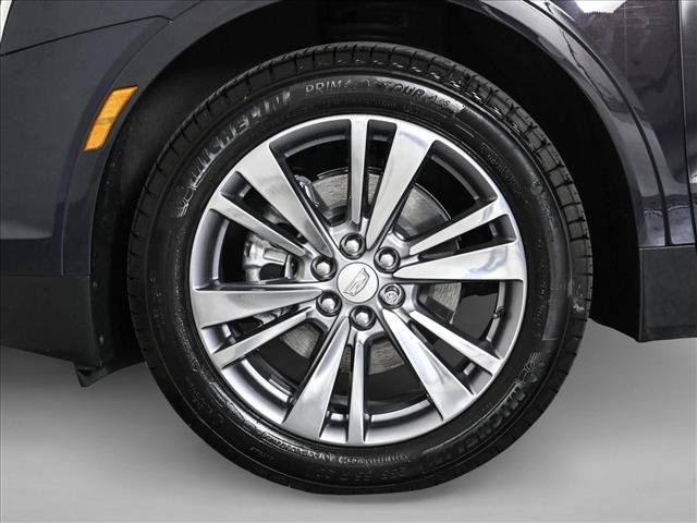 Used 2025 Cadillac XT5 Premium Luxury w/ LPO, Floor Liner Package AWD/4WD image 25