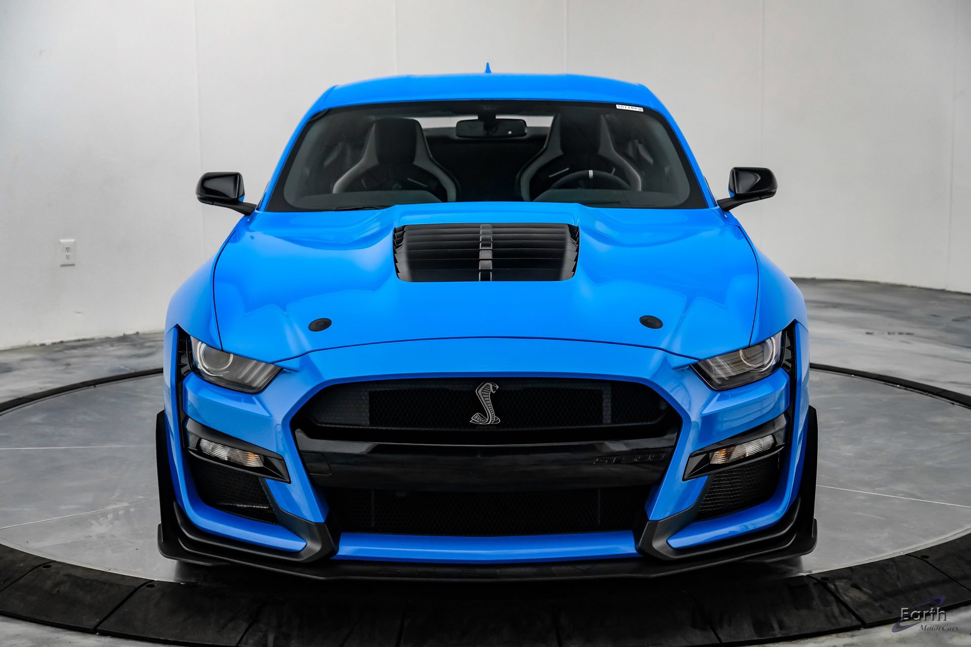 Used 2022 Ford Mustang Shelby GT500 w/ Carbon Fiber Track Pack RWD image 35