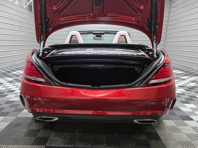 Used 2019 Mercedes-Benz SLC 300 image 34