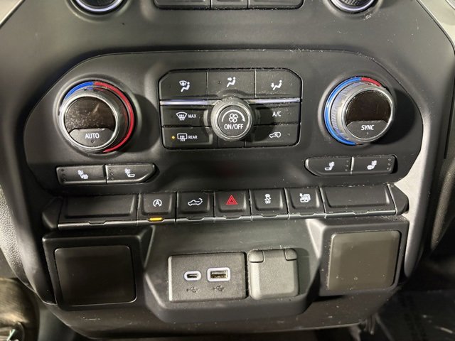 Used 2021 Chevrolet Silverado 1500 LT image 14