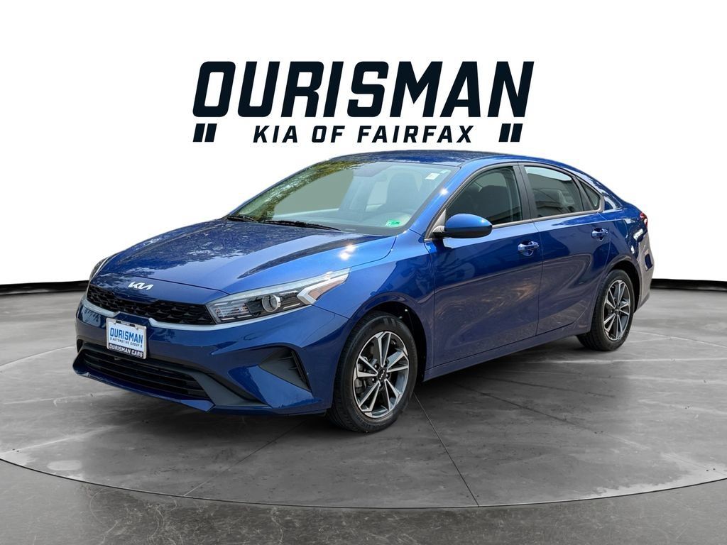 Certified 2023 Kia Forte LXS FWD image 3