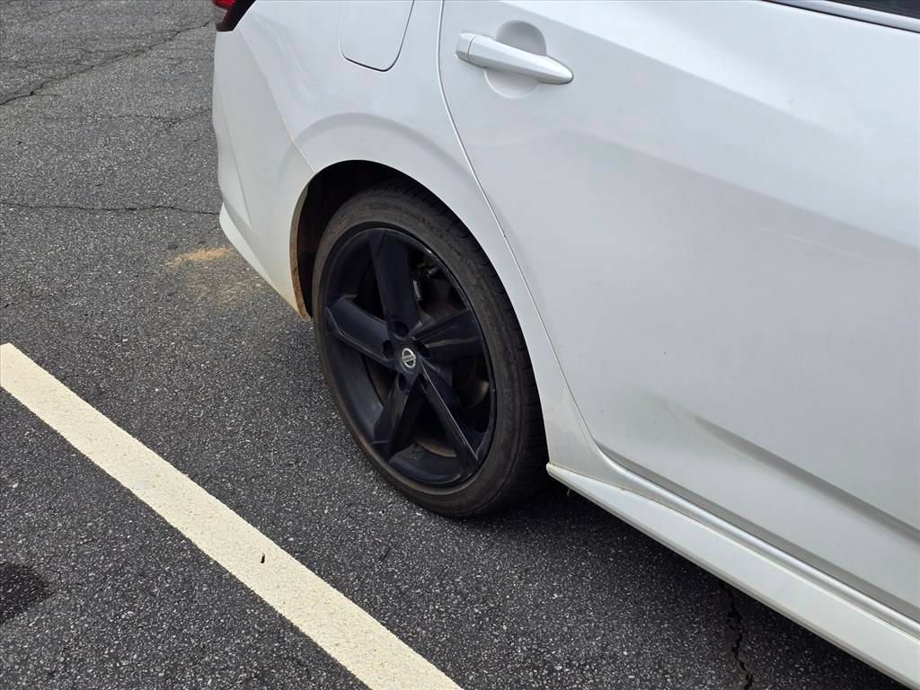 Used 2022 Nissan Sentra SR w/ Midnight Edition FWD image 20
