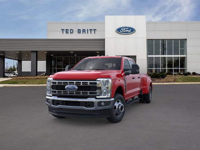 New 2026 Ford F350 XLT image 3