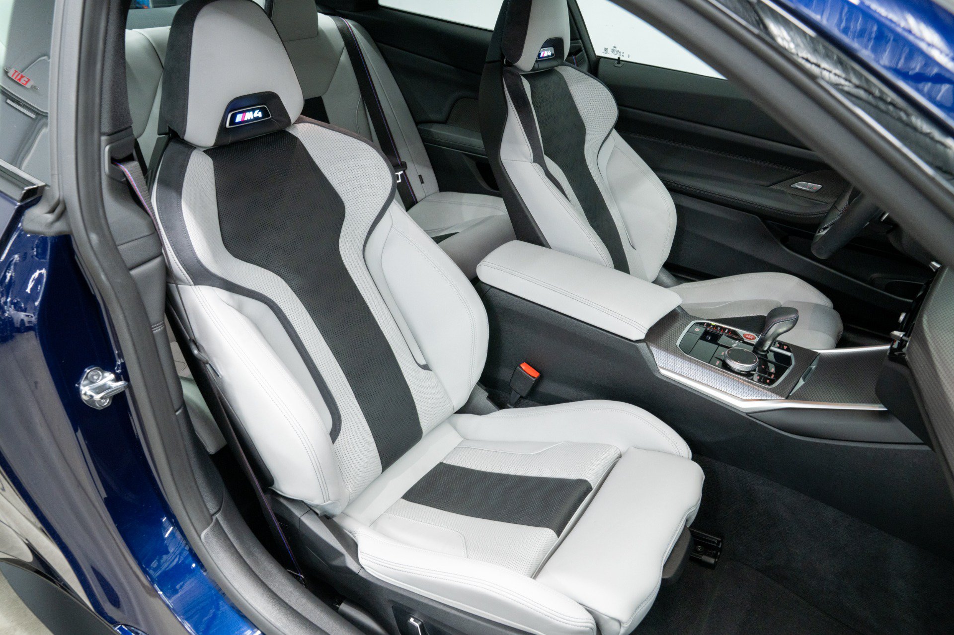 Used 2026 BMW M4 Competition w/ Executive Package RWD image 24
