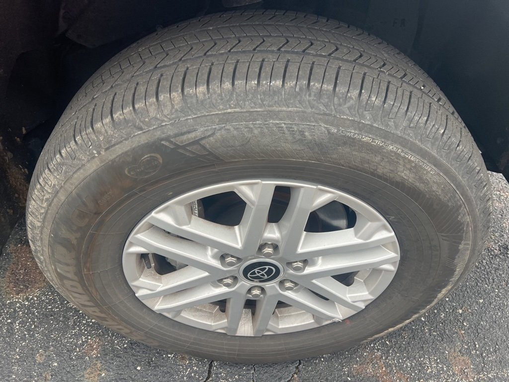 Used 2024 Toyota Tundra SR5 image 23