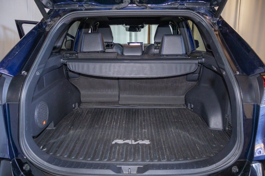 Used 2021 Toyota RAV4 XSE image 14