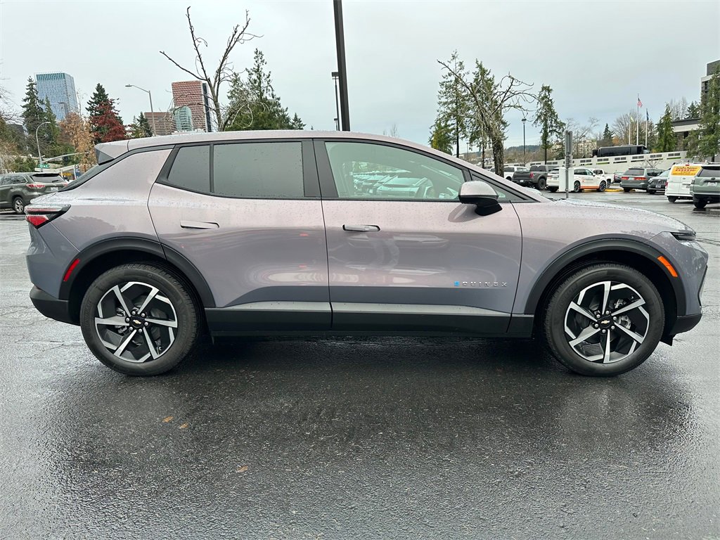 New 2026 Chevrolet Equinox EV LT image 6