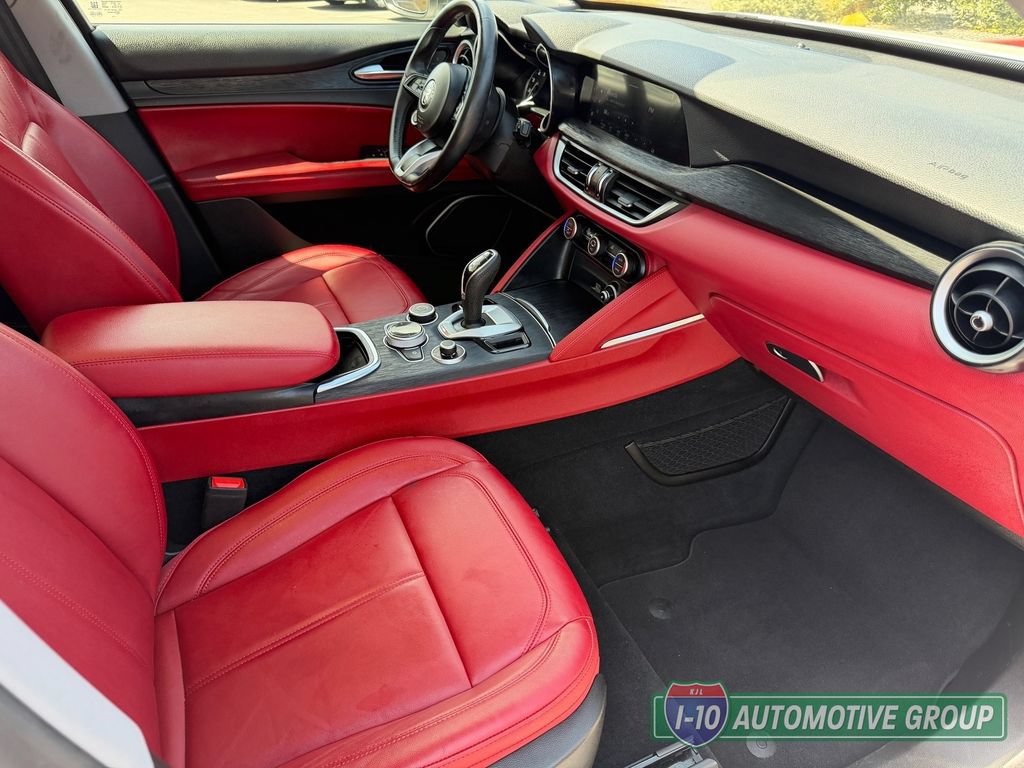 Used 2020 Alfa Romeo Stelvio w/ Nero Edizione RWD image 29