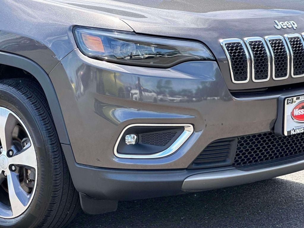Used 2019 Jeep Cherokee Limited AWD/4WD image 8