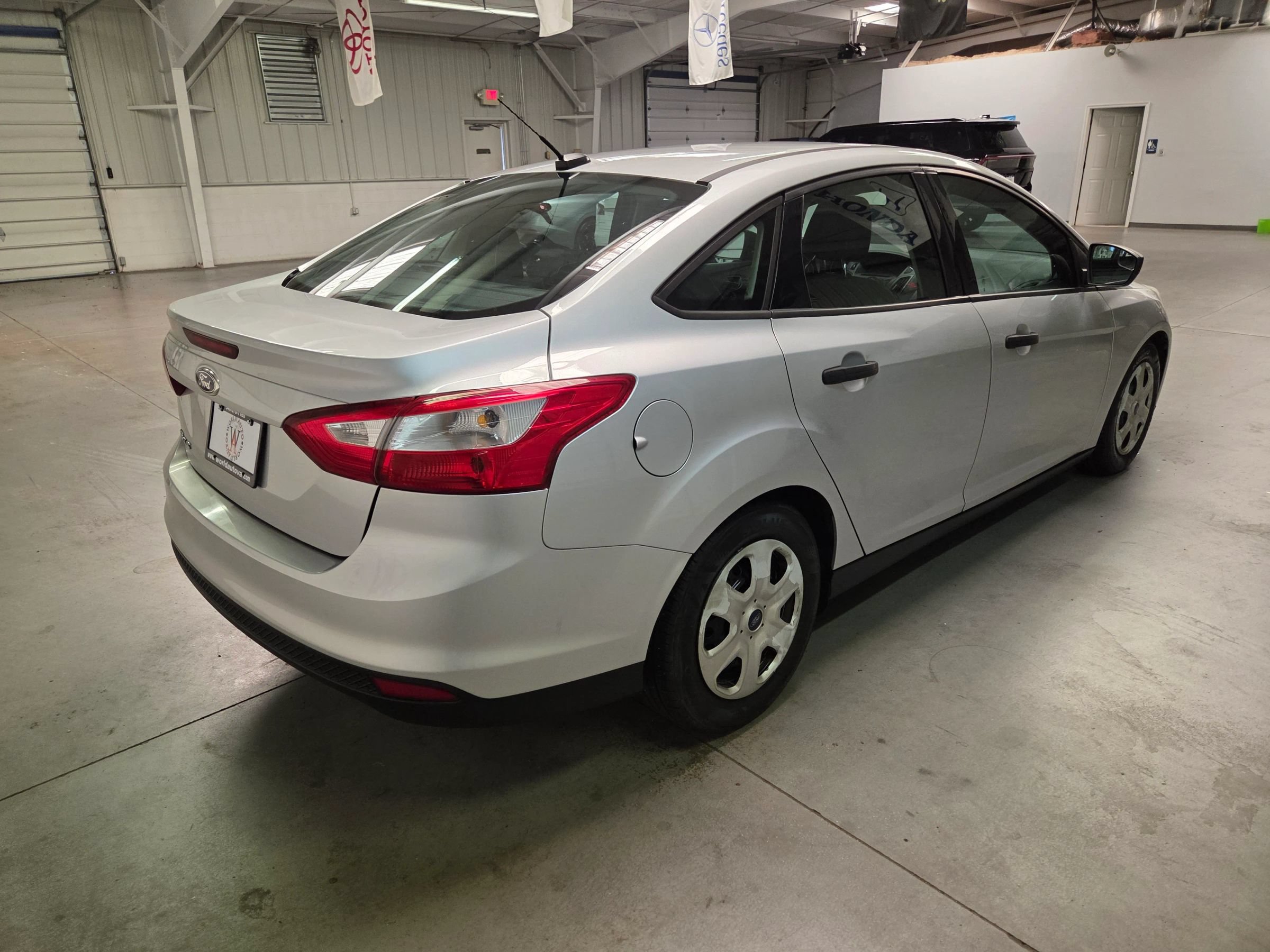 Used 2014 Ford Focus S FWD image 8