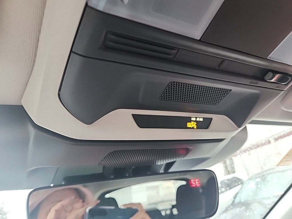 Certified 2025 Subaru Impreza 2.0i image 14