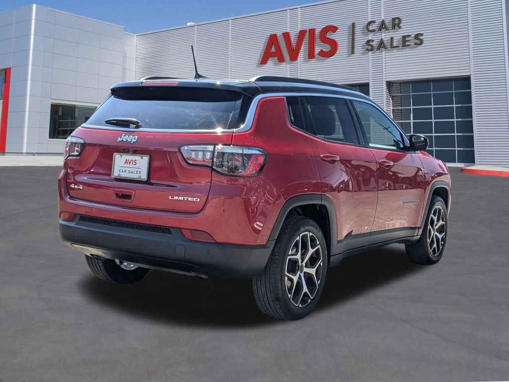 Used 2025 Jeep Compass Limited image 6