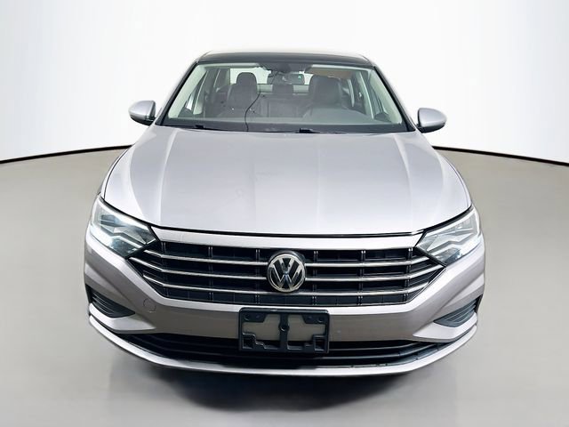 Used 2020 Volkswagen Jetta SE FWD video 2