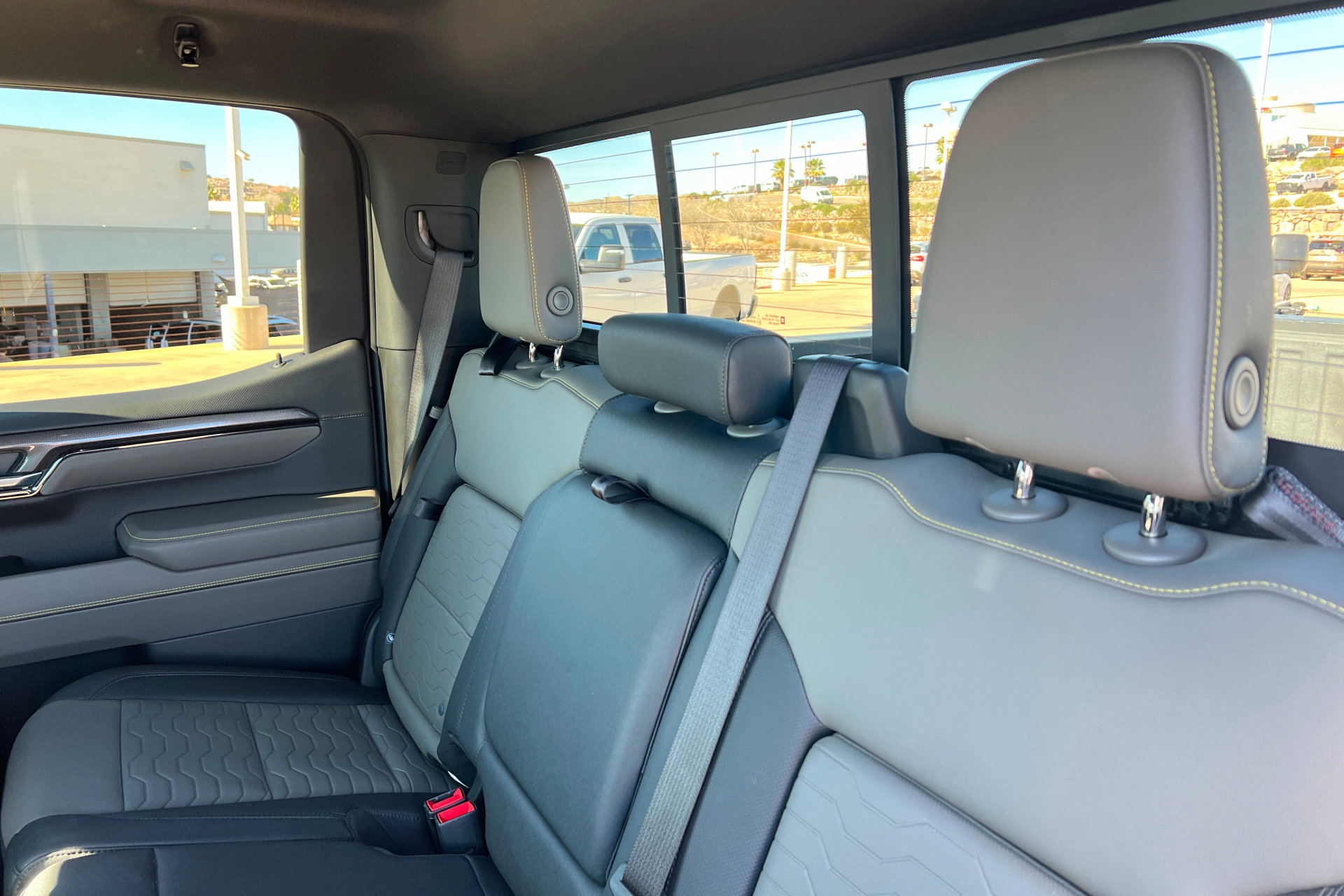 Used 2023 Chevrolet Silverado 1500 ZR2 w/ Technology Package image 20