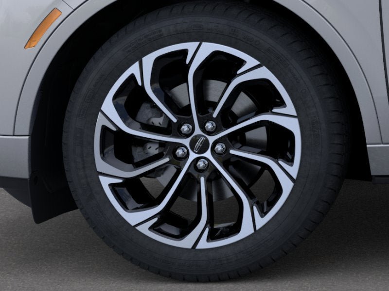 New 2026 Lincoln Nautilus Reserve AWD/4WD image 19