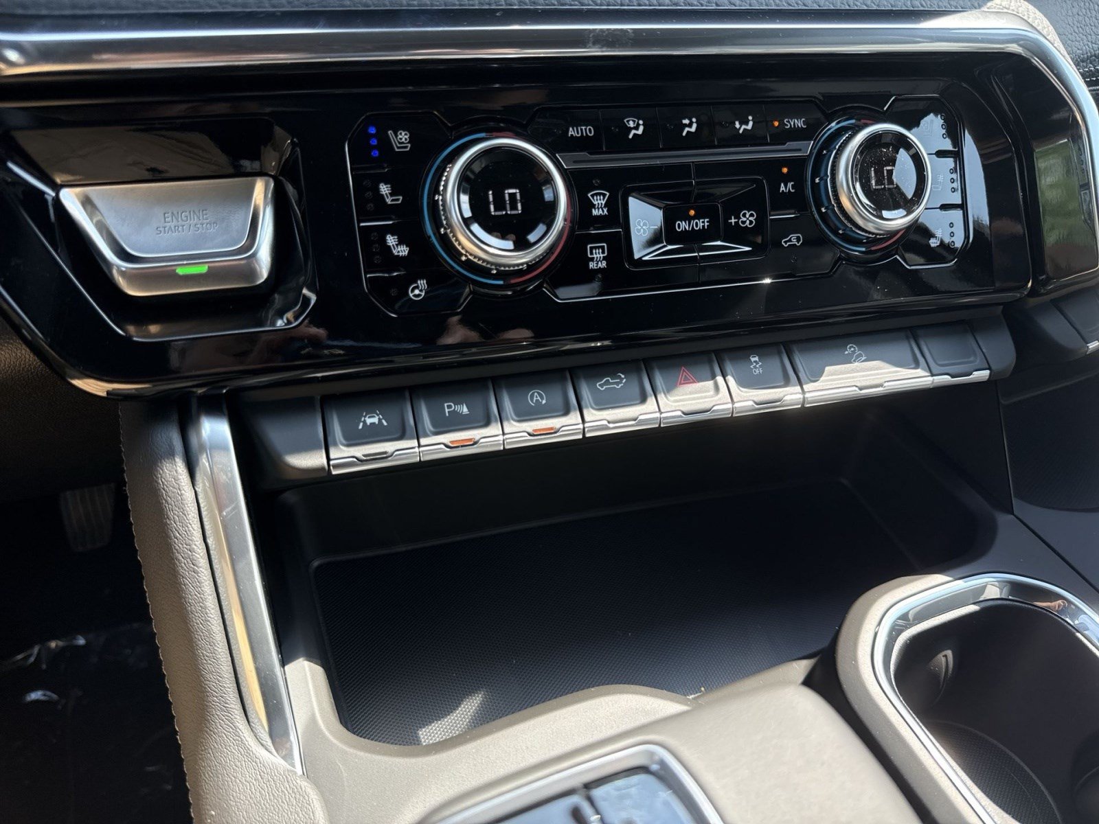 New 2026 GMC Sierra 1500 Denali AWD/4WD image 12