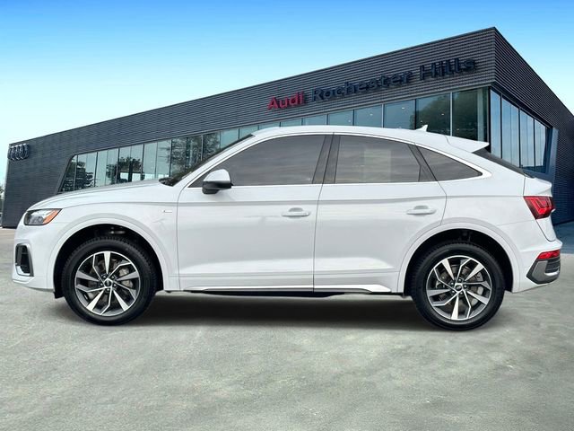 Used 2023 Audi Q5 2.0T Premium w/ Convenience Package image 2