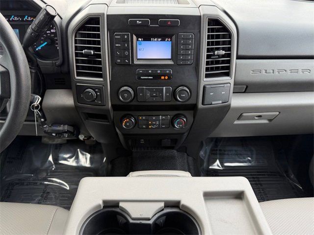 Used 2020 Ford F250 XL w/ Power Equipment Group image 11