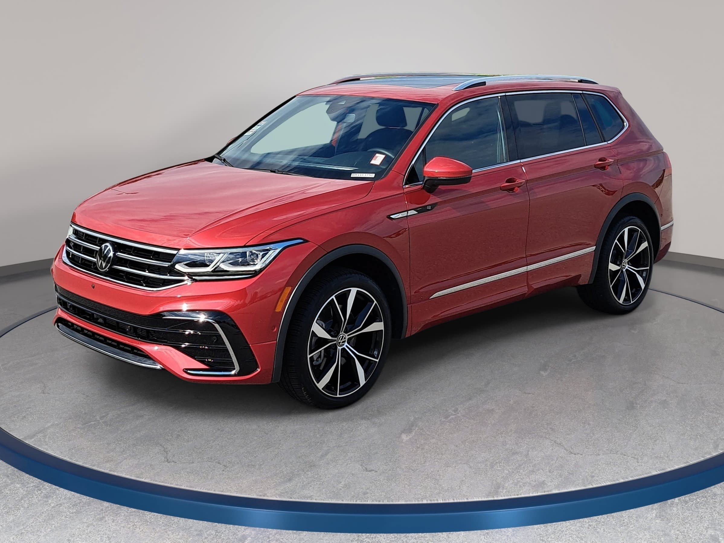 Certified 2024 Volkswagen Tiguan SEL R-Line AWD/4WD image 1