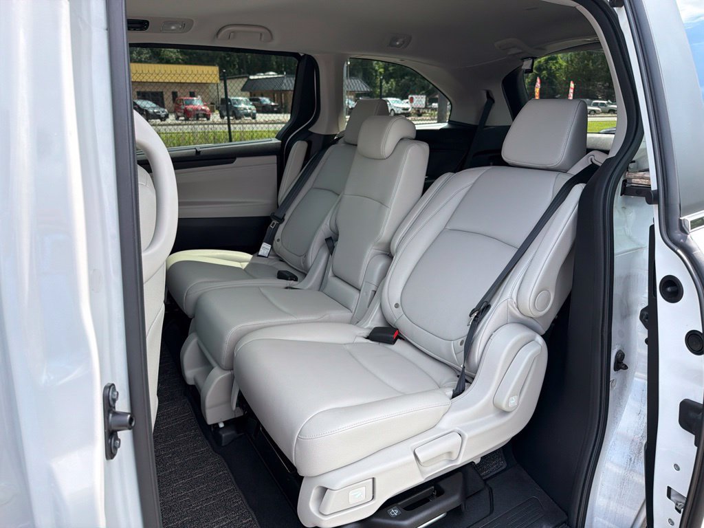 Certified 2026 Honda Odyssey EX-L image 21