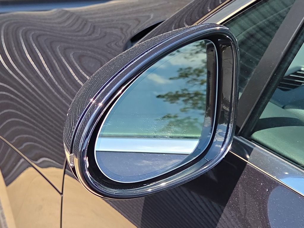 Certified 2026 Porsche Macan AWD/4WD image 29