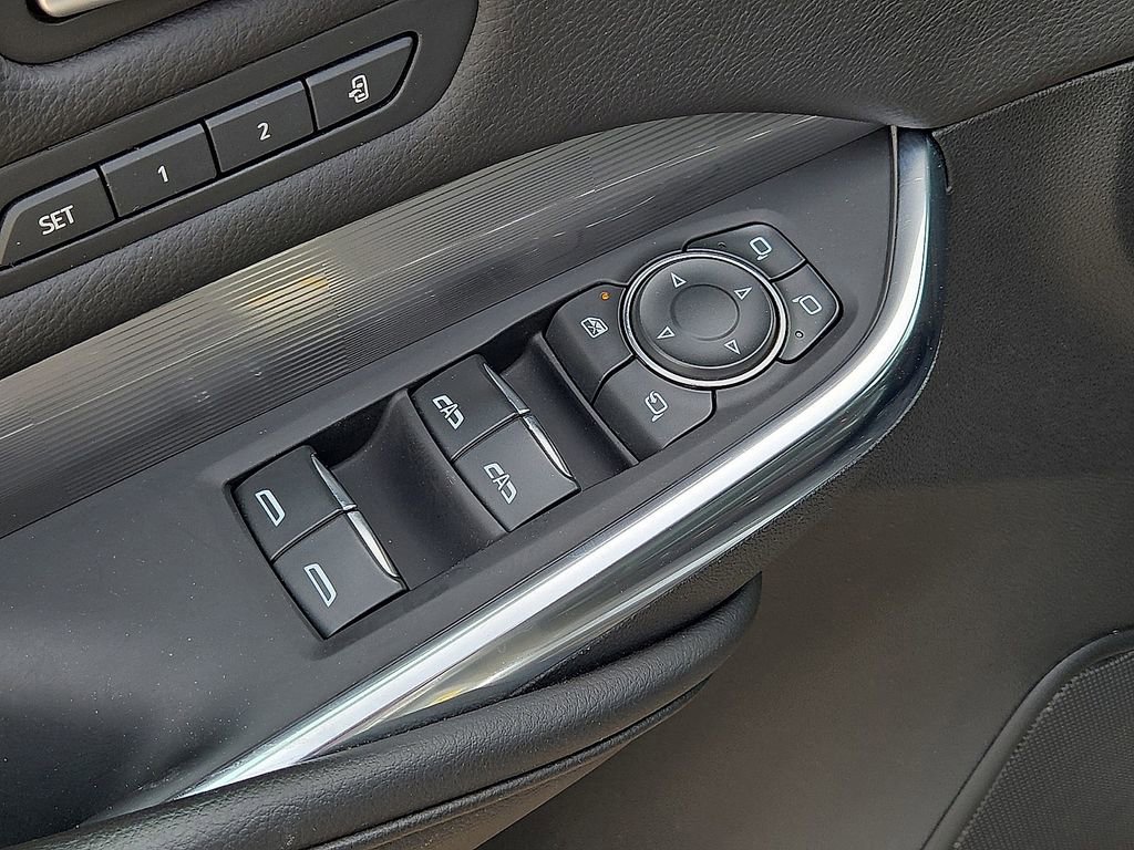 Used 2024 Cadillac XT4 Premium Luxury AWD/4WD image 22