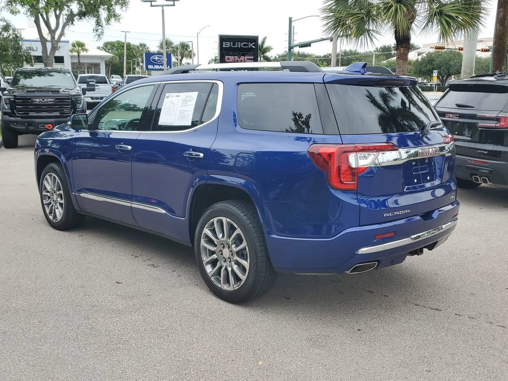 Certified 2023 GMC Acadia Denali w/ Trailering Package AWD/4WD image 3