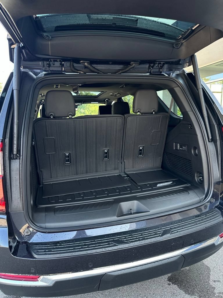 New 2026 GMC Yukon Elevation w/ Elevation Premium Package AWD/4WD image 22
