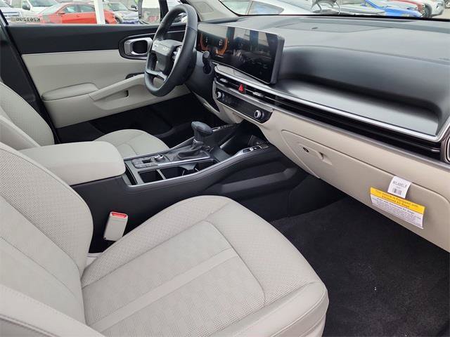 New 2026 Kia Sorento S AWD/4WD image 17