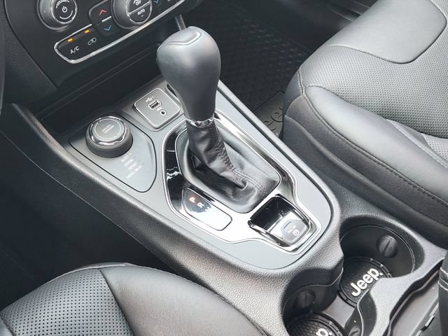 Certified 2021 Jeep Cherokee Limited AWD/4WD image 21