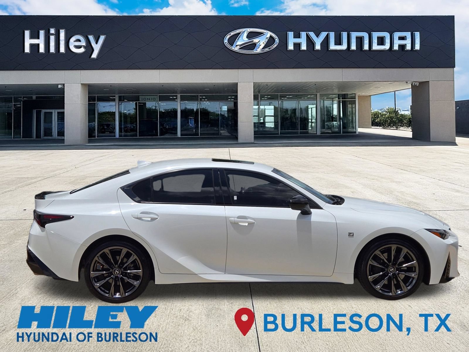 Used 2025 Lexus IS 350 F Sport w/ Navigation Package RWD image 3